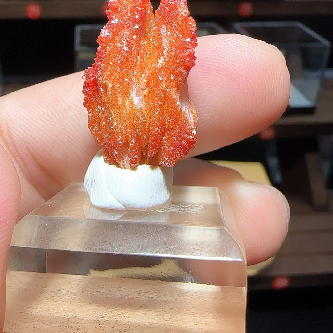 有机玻璃天然矿物家具摆件