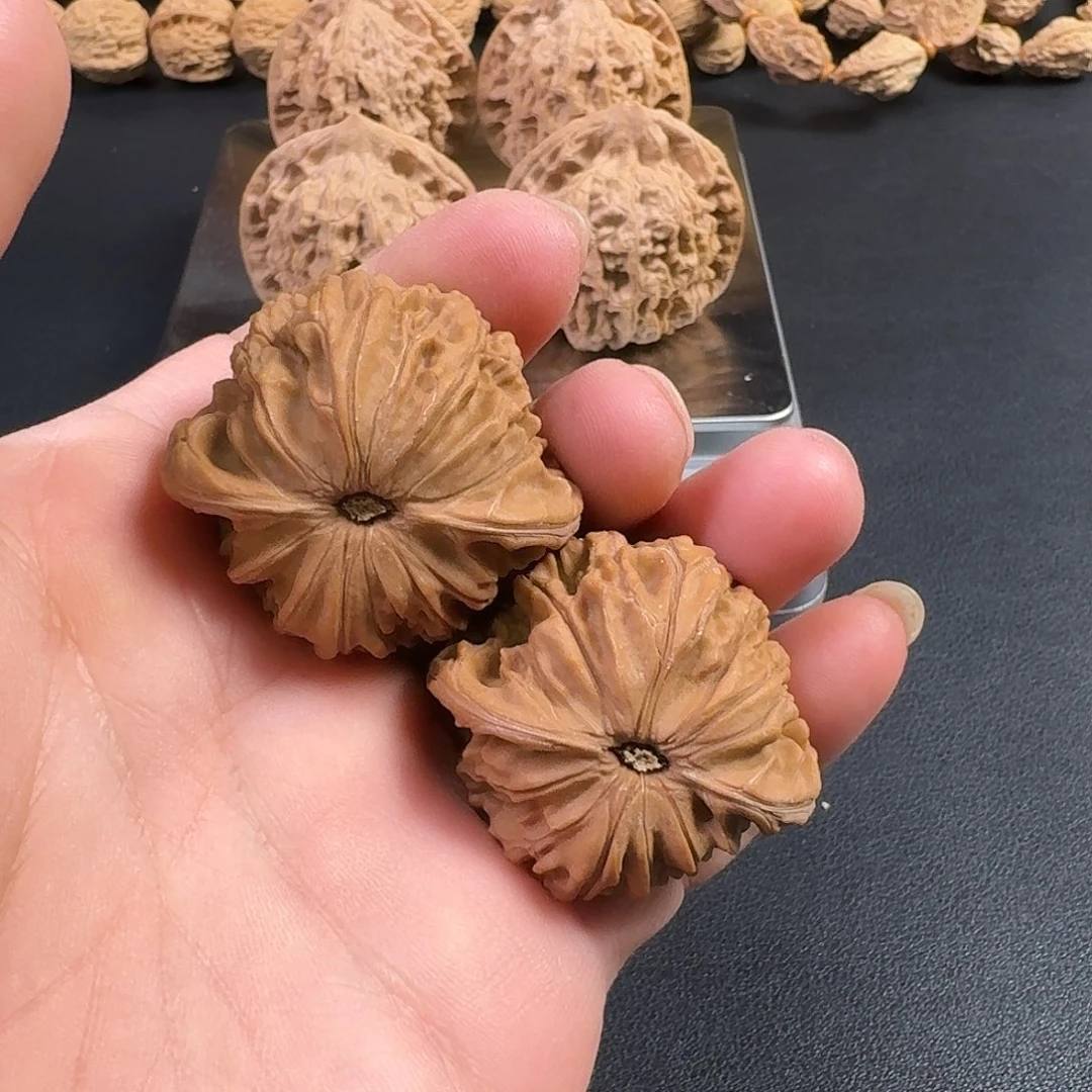 霸***椒把件文玩核桃111111111