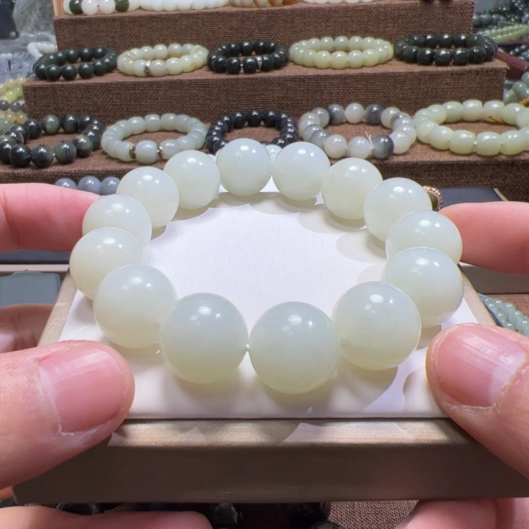 和田玉未镶嵌手链