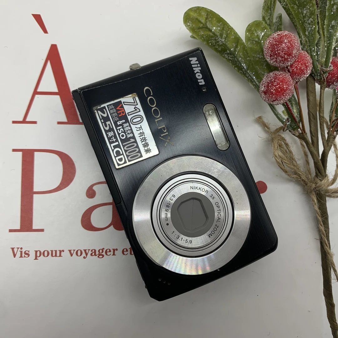 95新 Nikon/尼康 S200 710万像素 3倍光学变焦（no退no换）