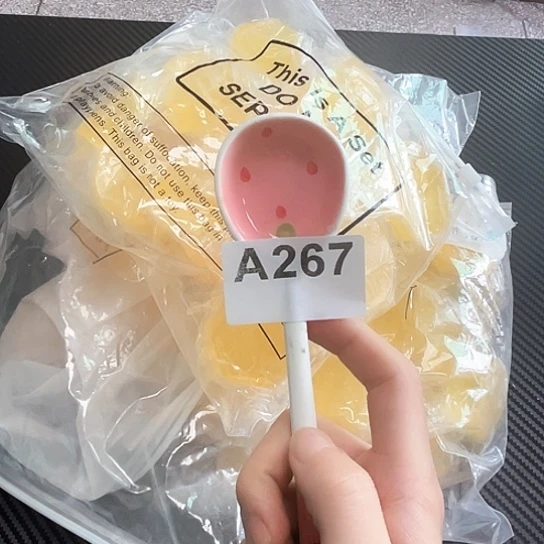 摆件………………………………………………………………