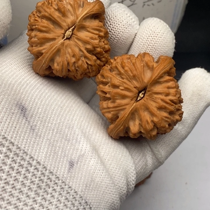 鹦***唧文玩核桃把件南疆石42