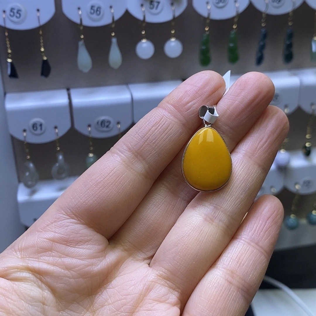 蜜蜡银S925镶嵌颈饰