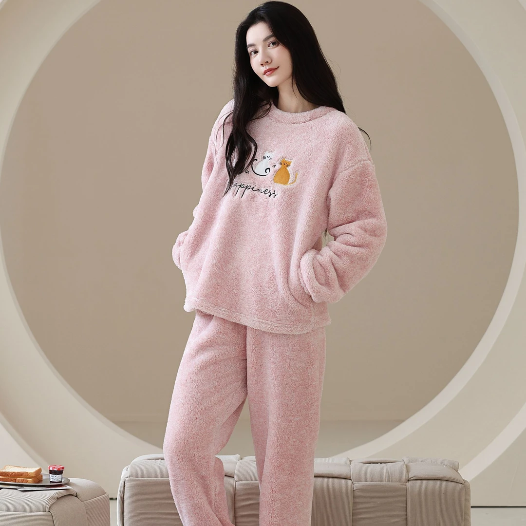 睡衣女2025年新款爆款冬季珊瑚绒加厚加绒法兰绒卡通家居服套装