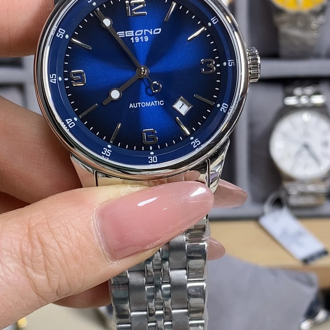 全自动机械男表