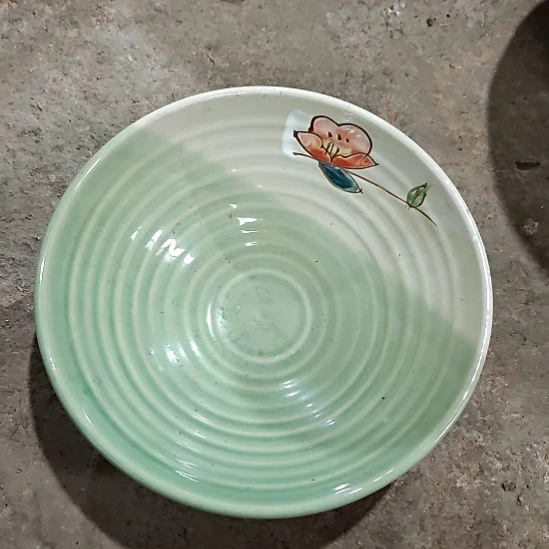 摆件陶瓷盘子碗啥都有