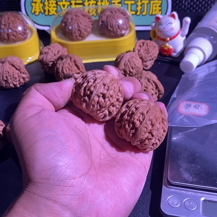 文玩核桃吊坠磨盘