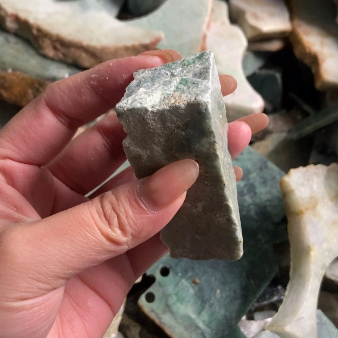 翡翠未镶嵌挂件天然翡翠