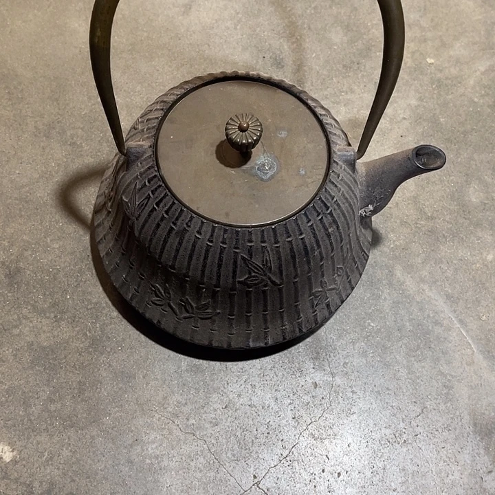 我***爱铜铁壶一件品相完好