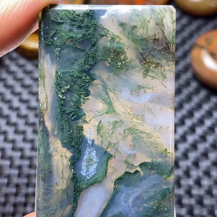 玛瑙/玉髓颈饰足铂镶嵌