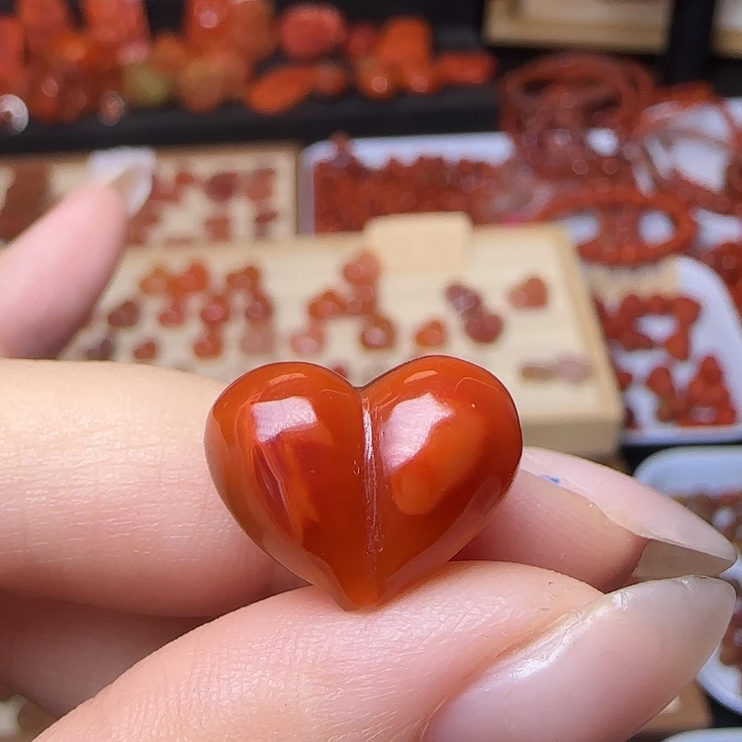 橙****南红玛瑙未镶嵌吊坠(不含链)