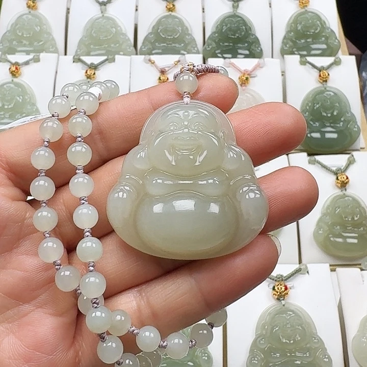 佩***奇和田玉（糖玉）未镶嵌颈饰