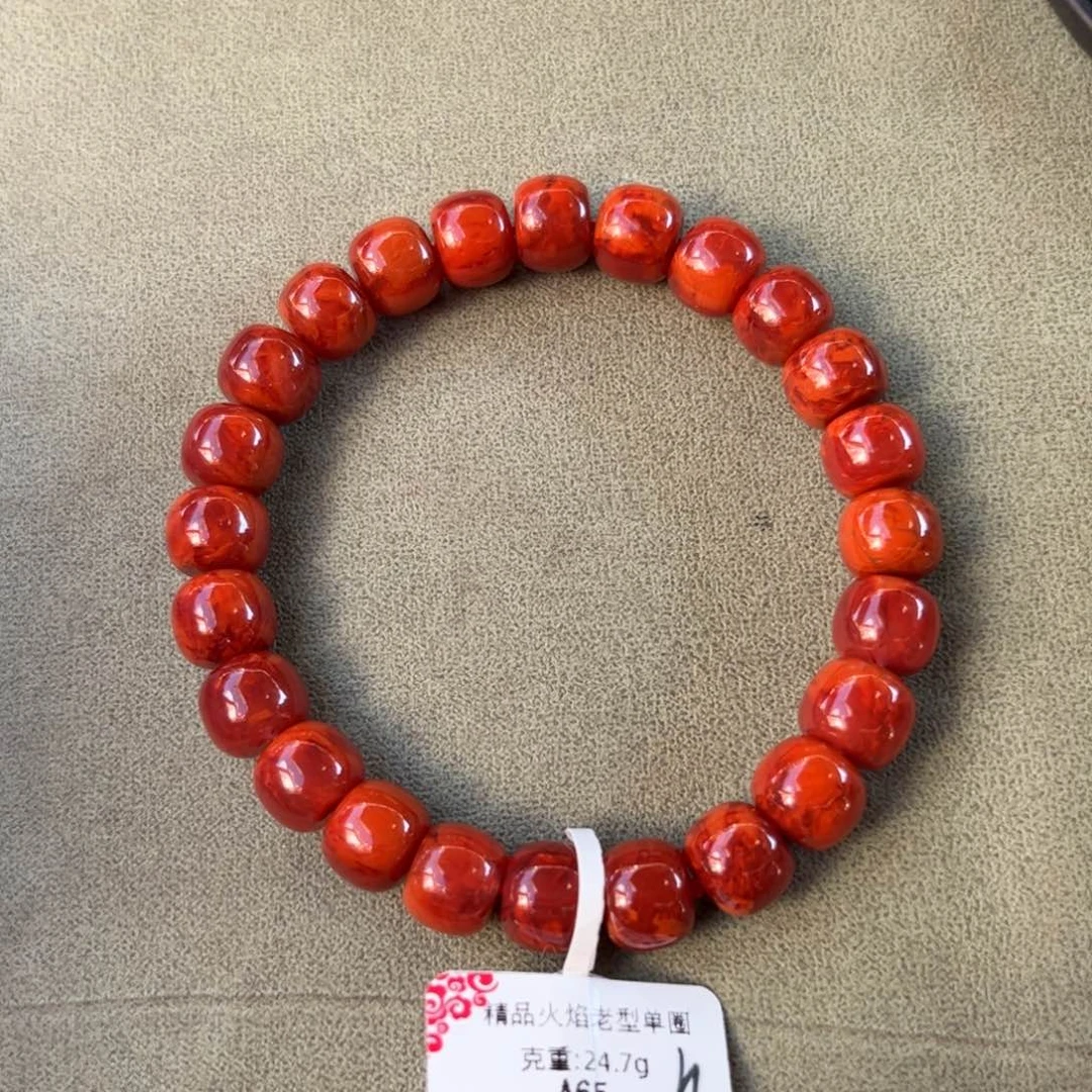 涤***生南红玛瑙未镶嵌珠宝奇石