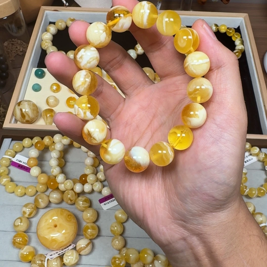 蜜蜡未镶嵌手链13金瓷白溶洞23.5克