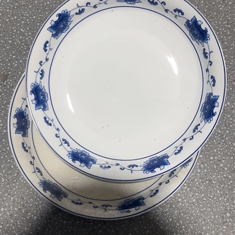 陶瓷8寸深窝盘两个定制款