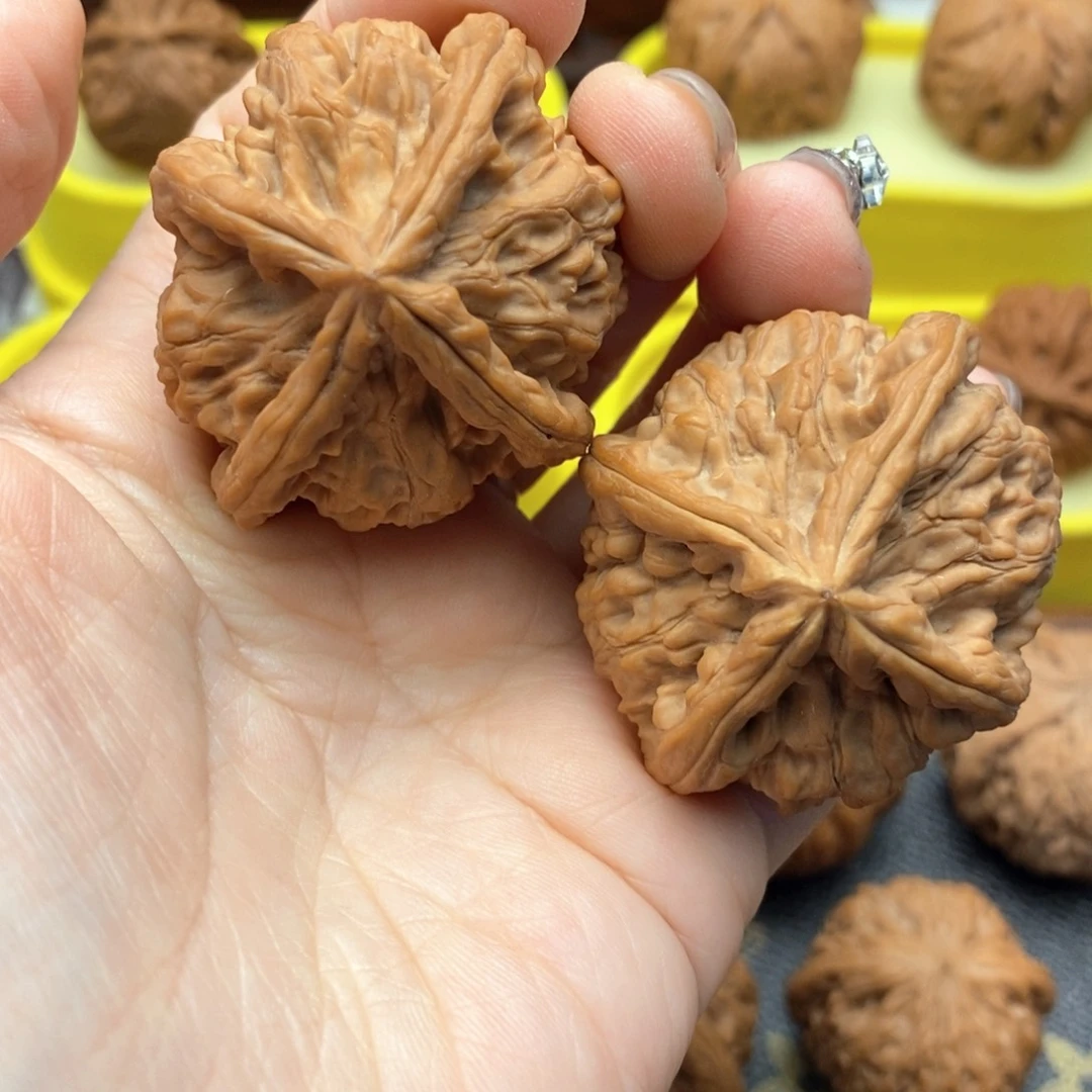 烟***灰文玩核桃把件715号玉玺四棱