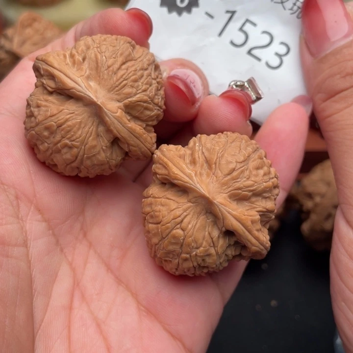 吊坠文玩核桃36满肉乾隆磨