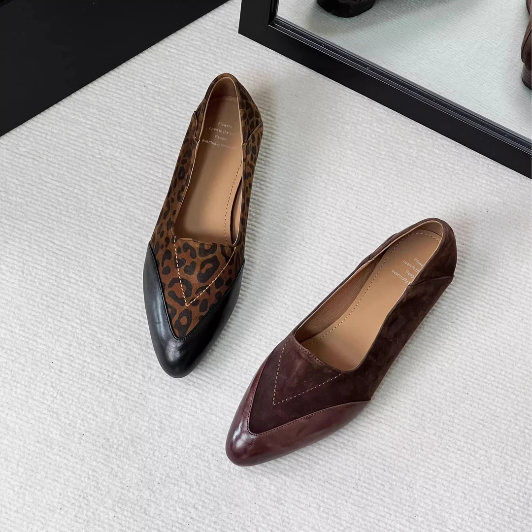 HUSSLOVE 头层牛皮+羊翻·跟高2.5CM·法式复古拼接尖头浅口单鞋