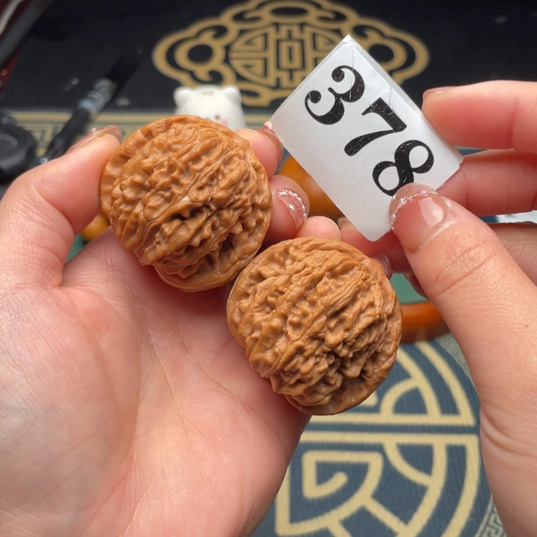 文玩核桃吊坠43四座楼378号