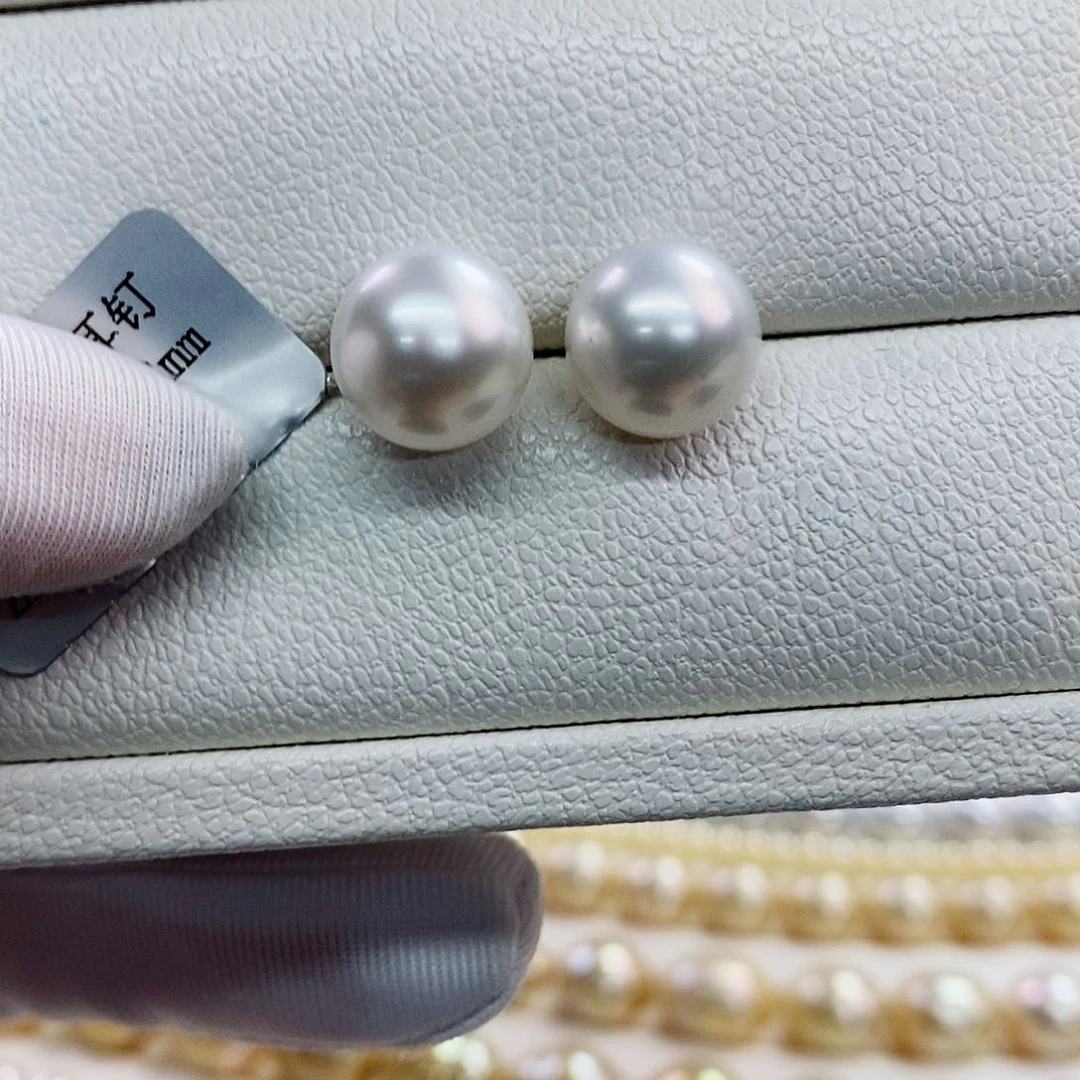 18K金镶嵌耳饰海水珍珠11-12