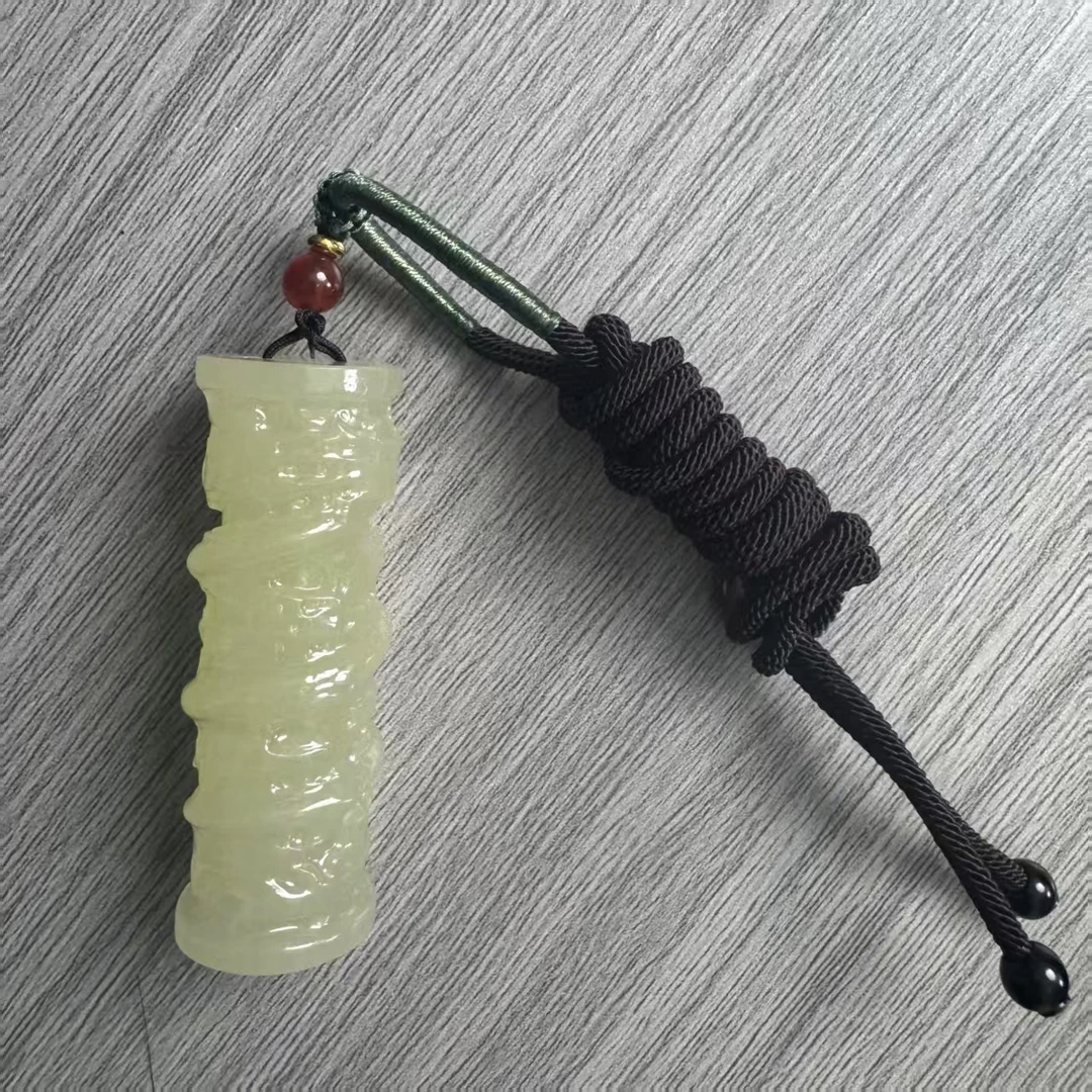 S029天然黄白玉龙柱配縄子帯礼盒收藏品