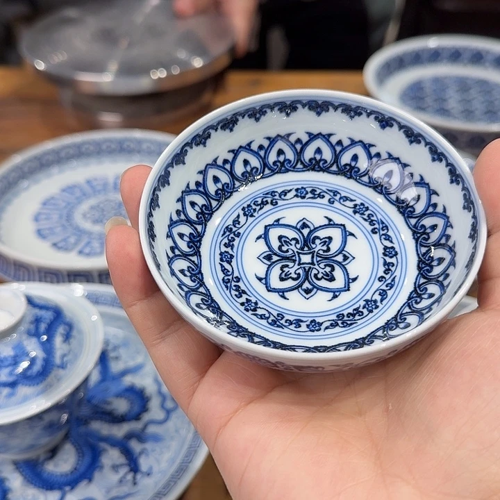 手绘陶瓷福利杯杯