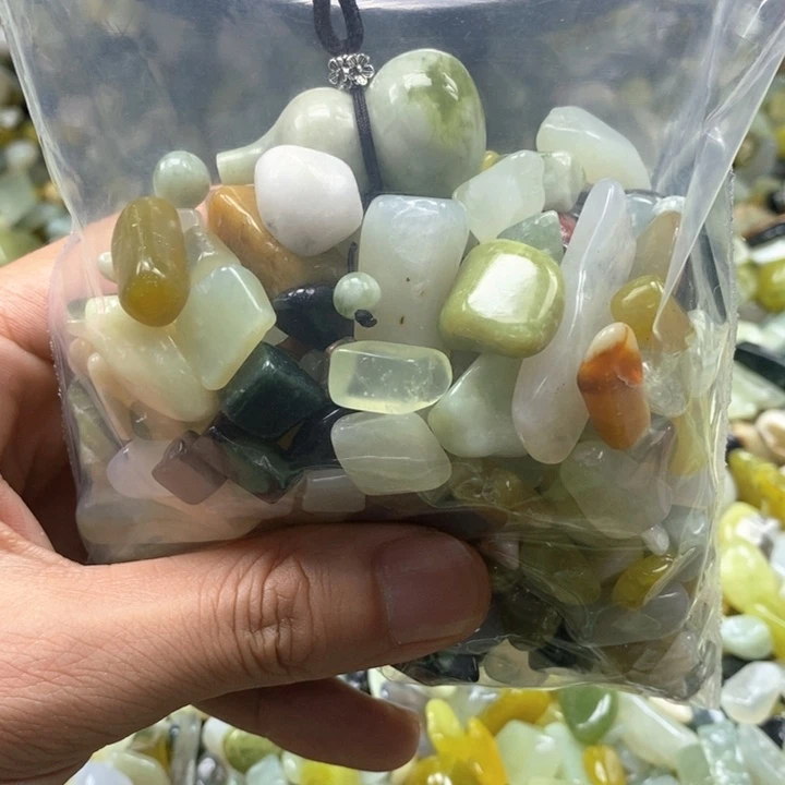 未镶嵌蛇纹石玉鱼缸石