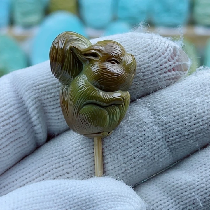 绿松石未镶嵌珠宝奇石