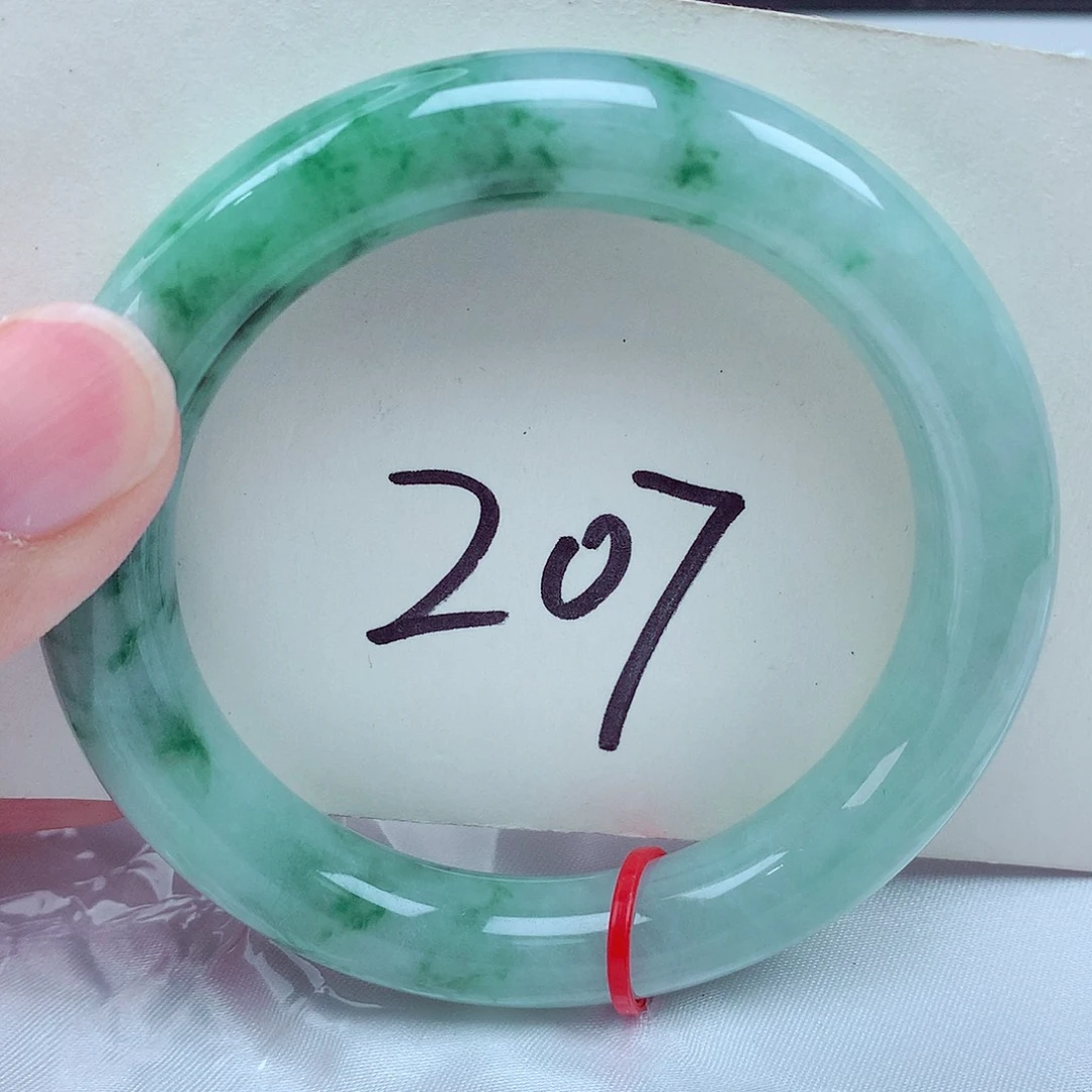 翡翠未镶嵌手镯翡翠