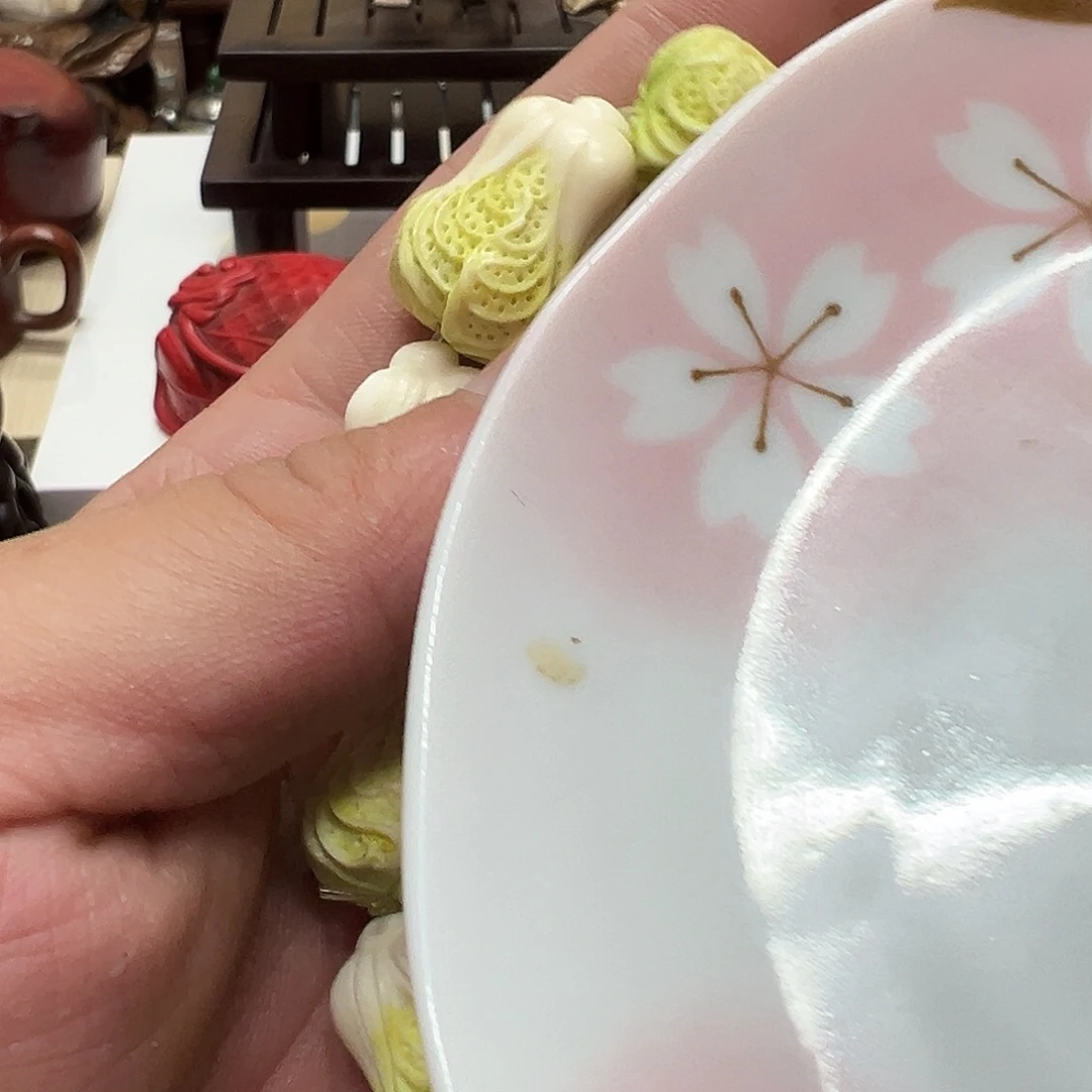 桃***主瓷片瓷器瓷器瓷器