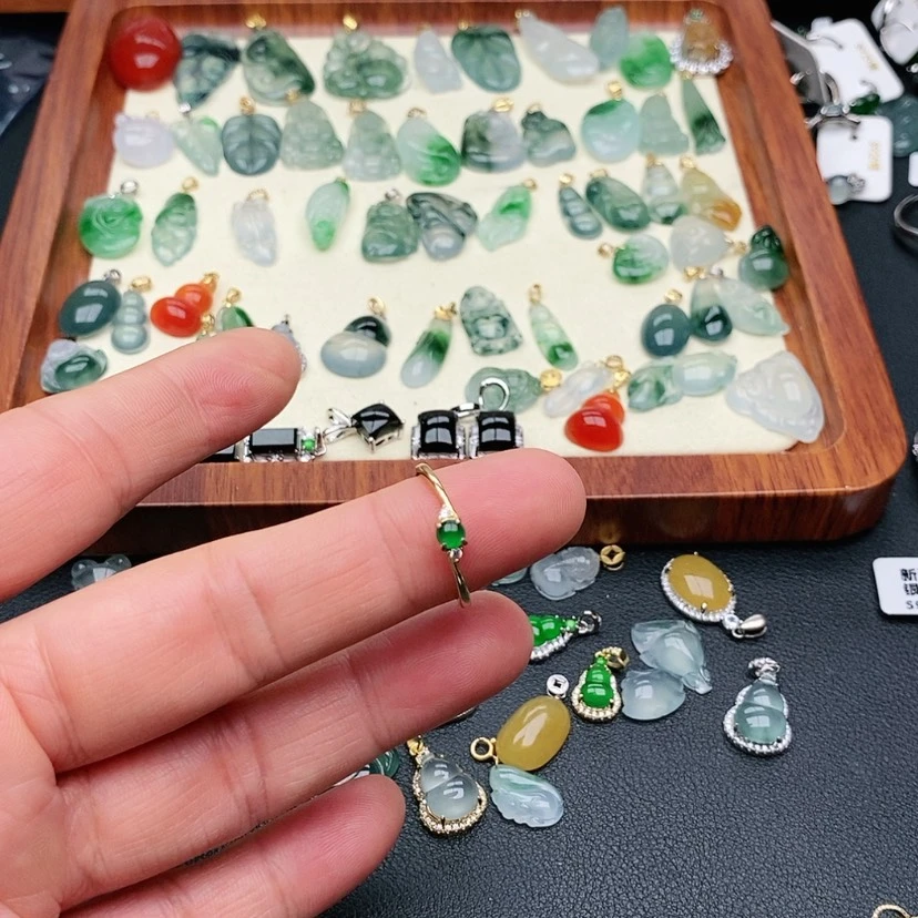 【闪购商品】翡翠戒指银S925镶嵌p****n戒指