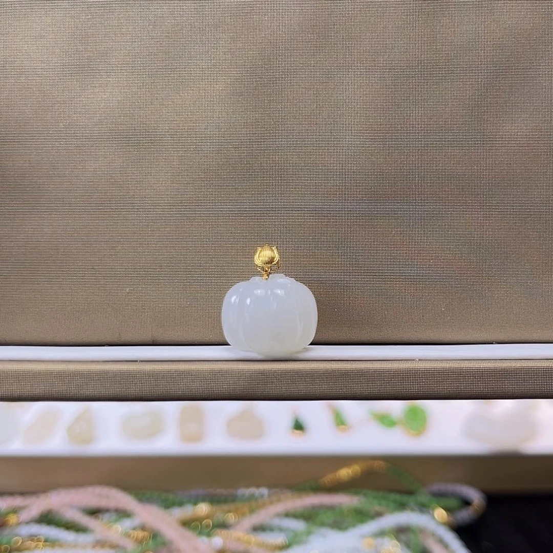 和田玉18K金镶嵌吊坠(不含链)