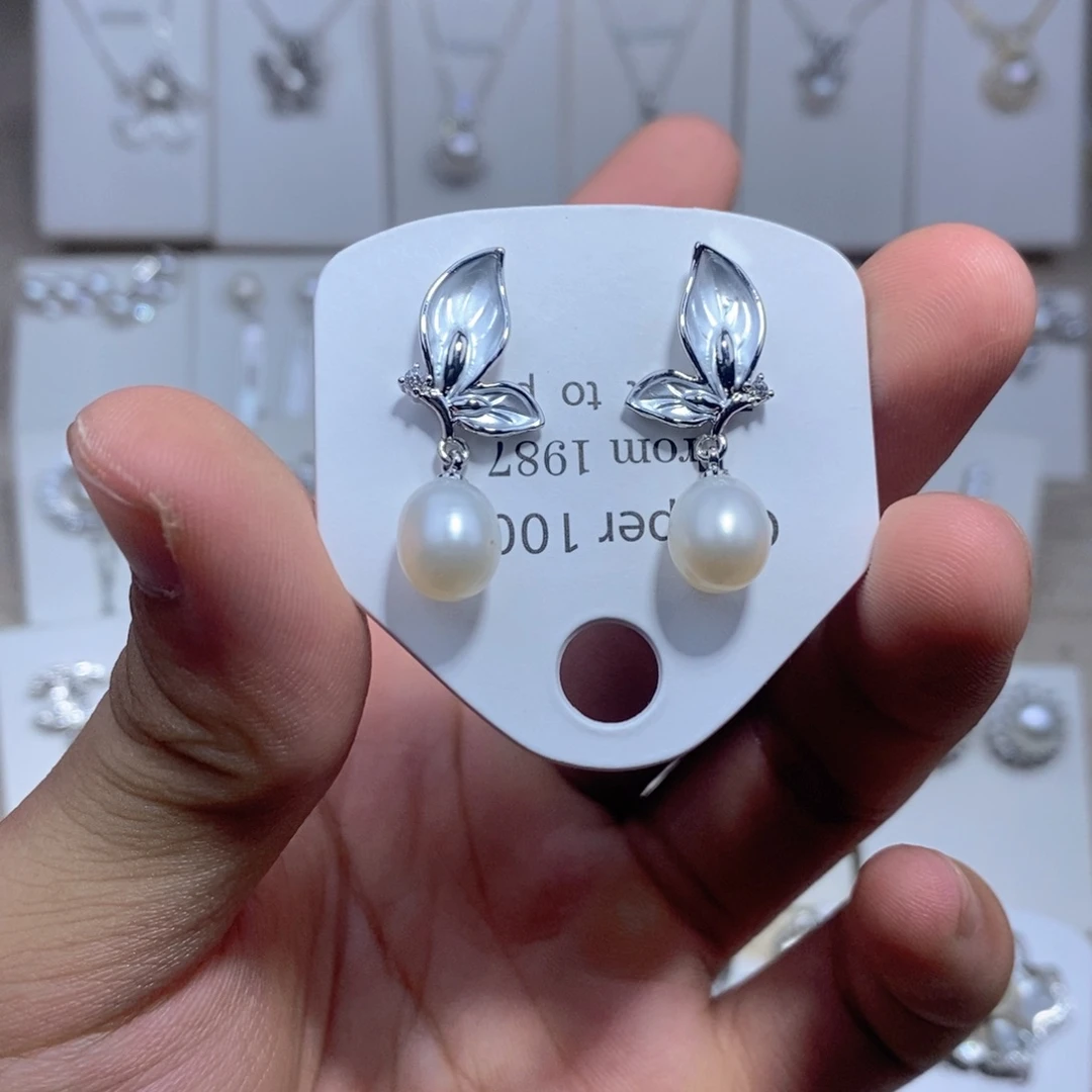 未镶嵌耳饰淡水珍珠