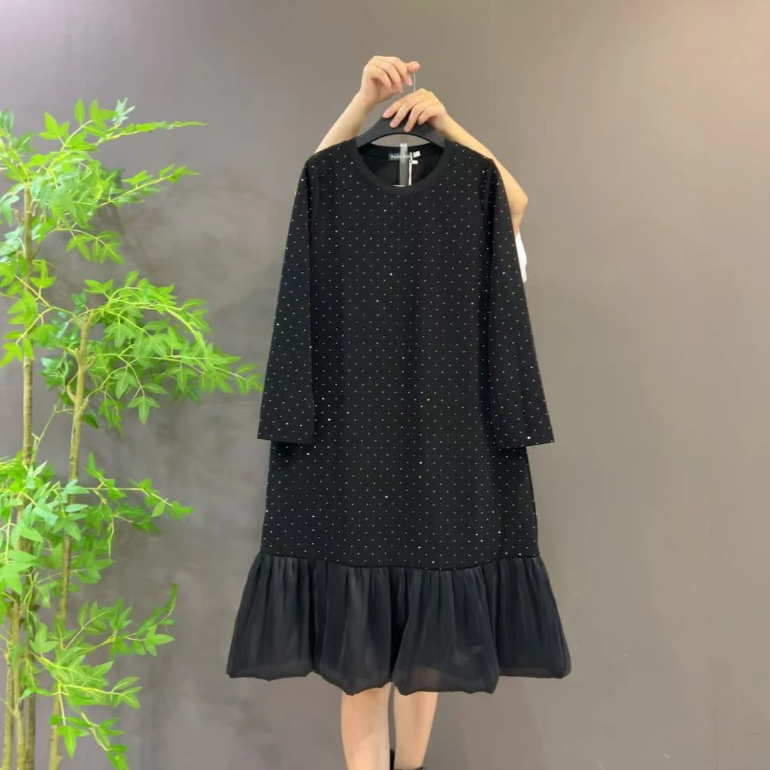 9122秋季新款时尚气质高级感满天星烫钻显瘦百搭大码连衣裙