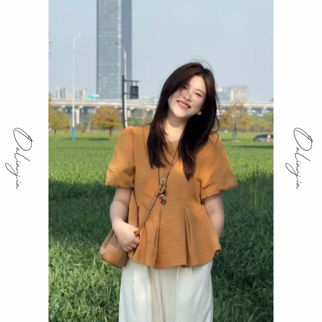 晶咕【香氛橙花】圆领纯色可爱简约娃娃衫显瘦气质短款时尚