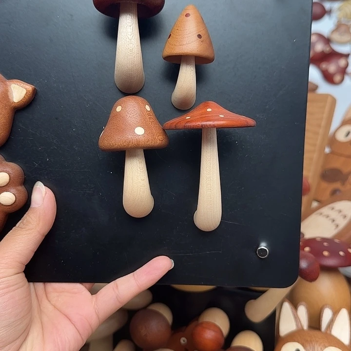 木小蘑菇冰箱贴4个