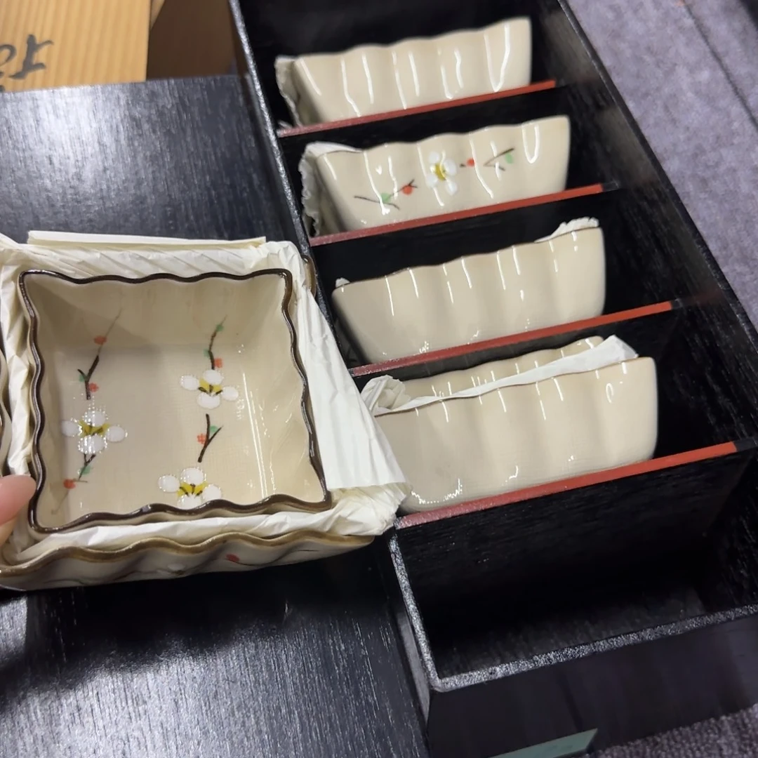 藏品丰富多彩等特点而