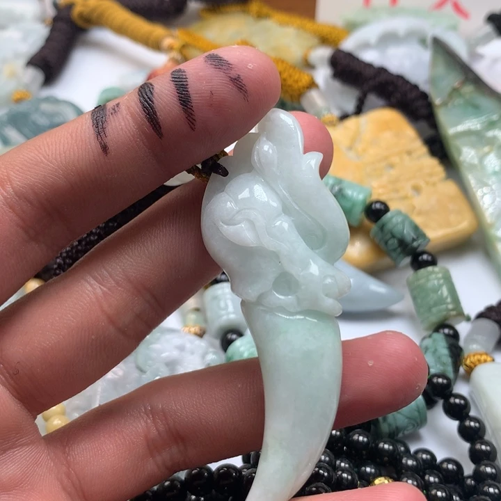 颈饰未镶嵌翡翠保真天然a货翡翠