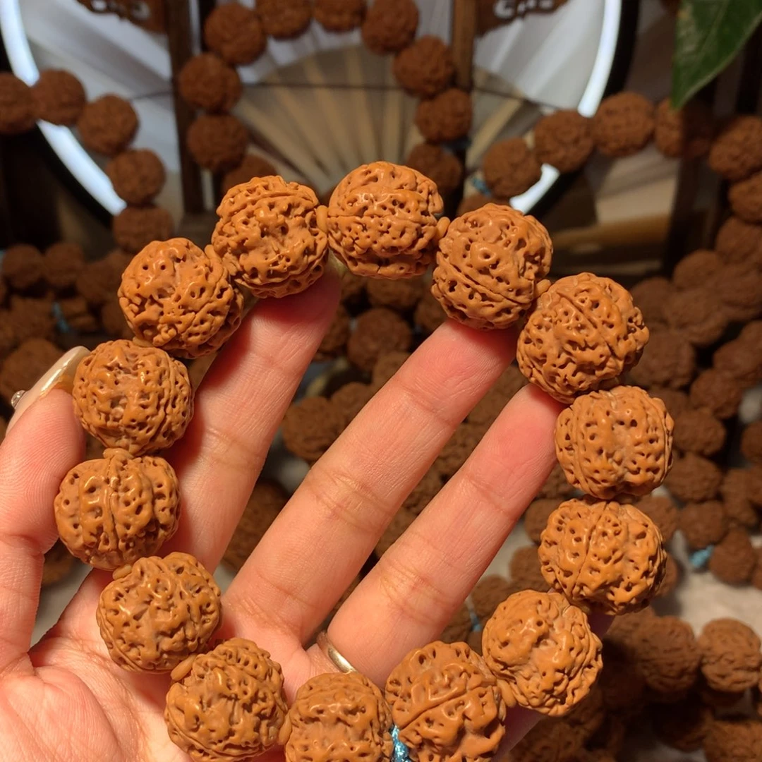 金刚菩提手串20。