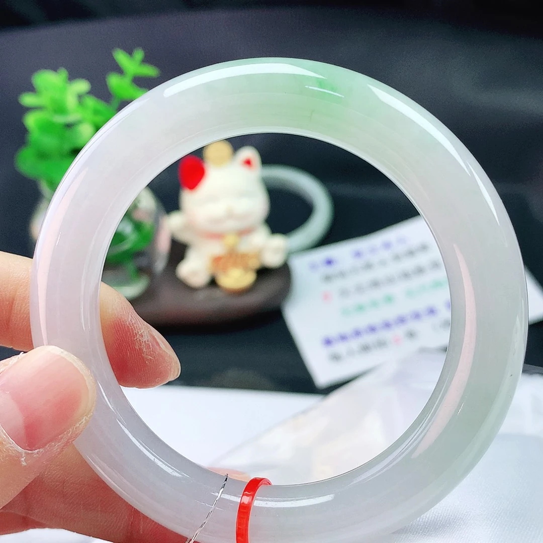 翡翠手镯未镶嵌54胖
