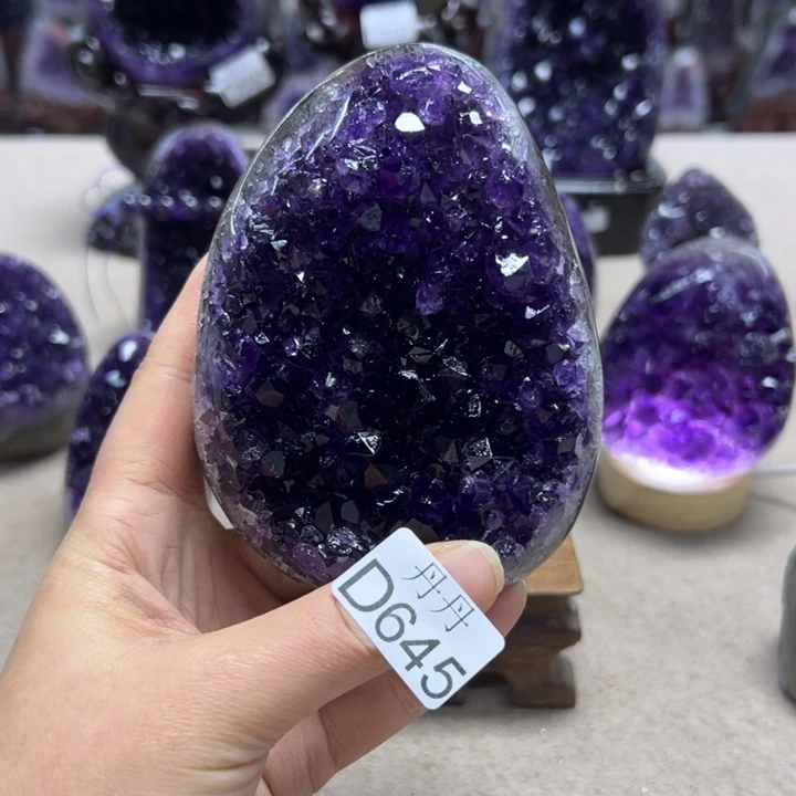 水晶大型摆件（非配饰）未镶嵌