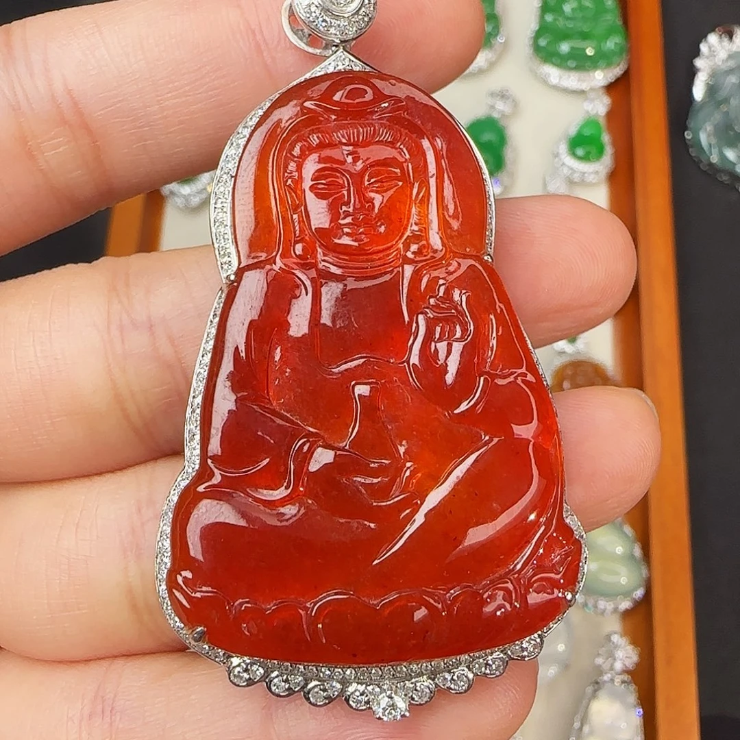 翡翠18K金镶嵌颈饰冰种红翡观音