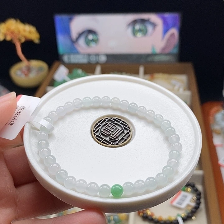 翡翠未镶嵌手串卡4.9mm 17