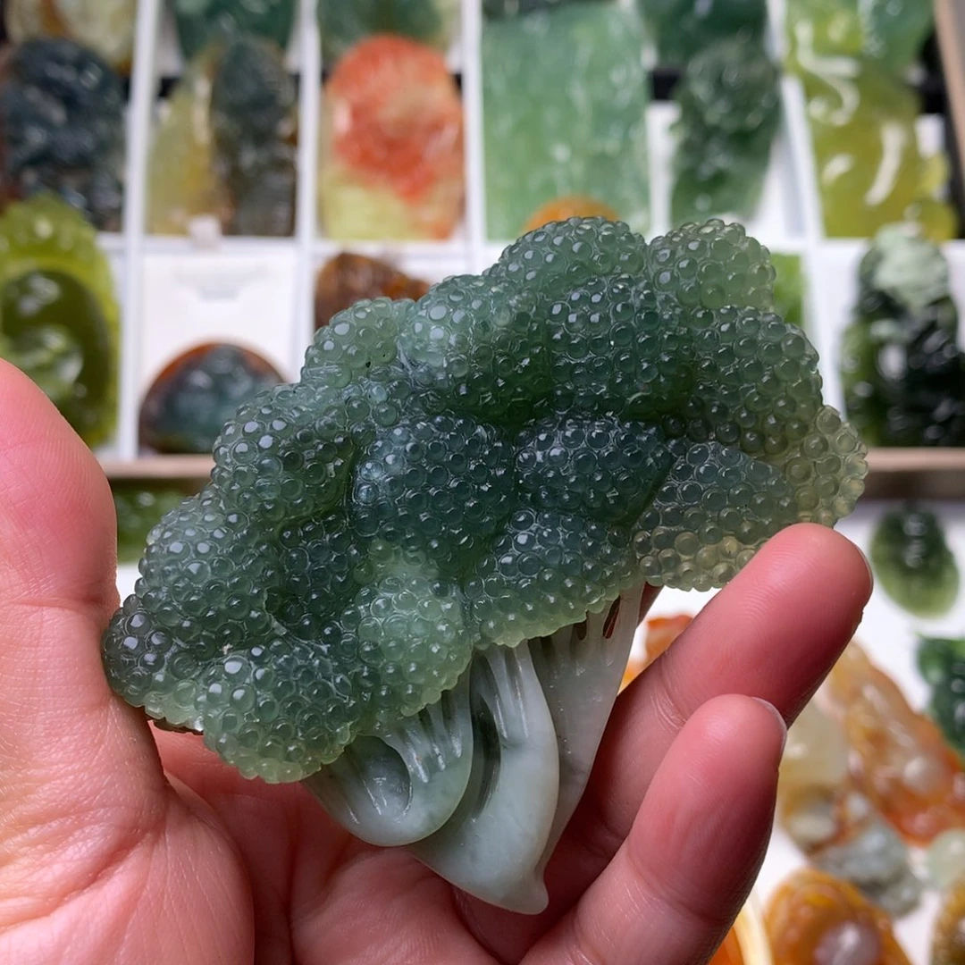 蛇纹石玉未镶嵌手把件西兰花