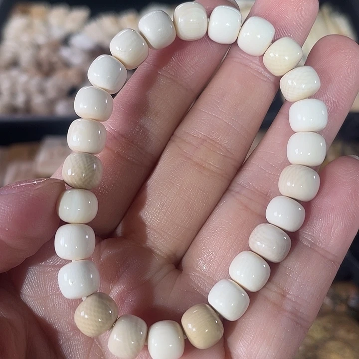 泥塑不打孔联系客服