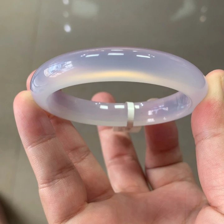 手镯玛瑙/玉髓未镶嵌