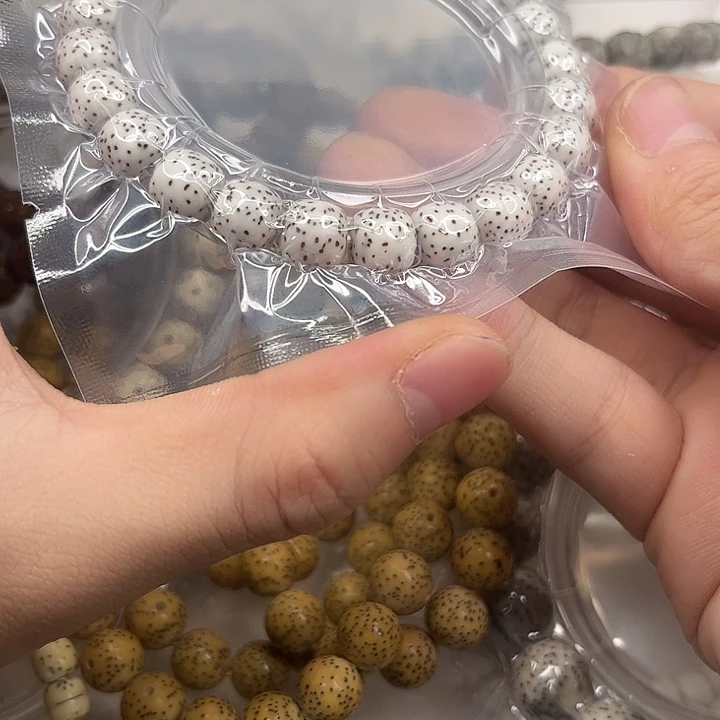 星月菩提吊坠66。