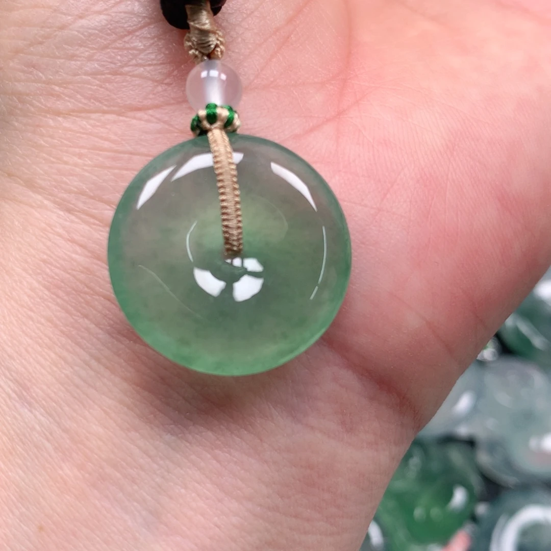 颈饰未镶嵌翡翠天然翡翠