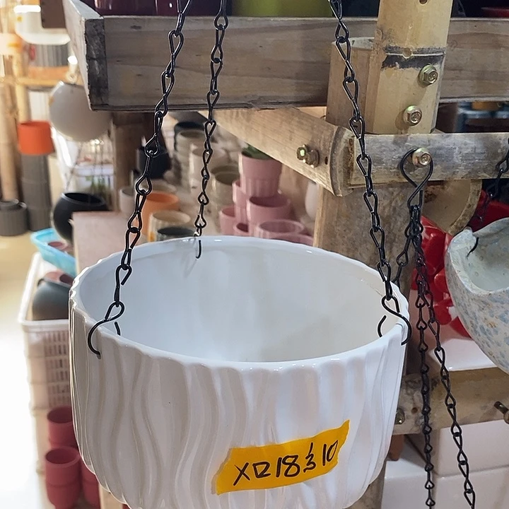 摆件陶盆有孔 瑕疵介意勿拍
