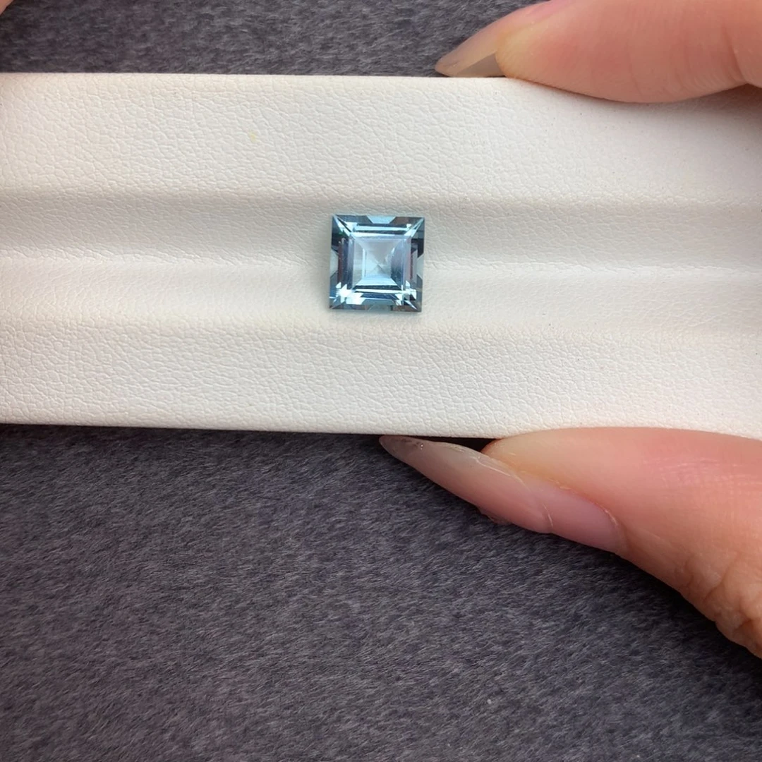 裸石海蓝宝石2.04ct，方8